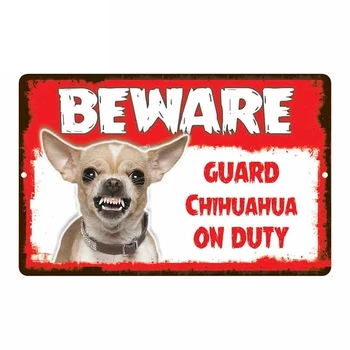 Rajzfilmek Autó matrica Vigyázz Guard Chihuahua kutya kiegészítők Autó stílus Vinil Motoros matricák Borító karcolások PVC 13cm X 9cm