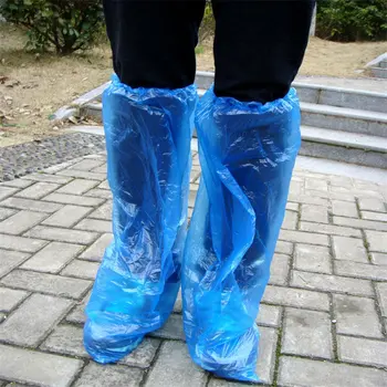 Eldobható cipővédők Kék eső cipők és csizmák fedele Műanyag hosszú cipőhuzat Átlátszó vízálló csúszásgátló Cipő Gyors szállítás