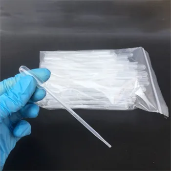 500db ,0,5 ml műanyag eldobható Beosztással ellátott pipetta Beosztással ellátott átlátszó pipetták Cseppentő laboratórium Polietilén sminkszerszámok